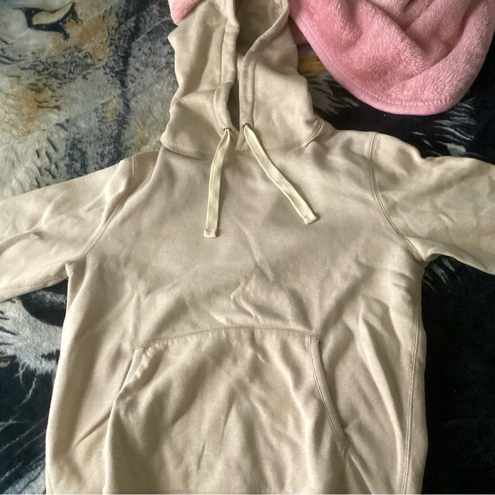 Blank cream hoodie